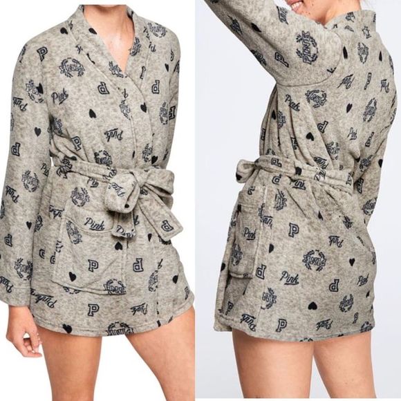 PINK Victoria's Secret Other - PINK Victoria’s Secret Logo Plush Short Bath Robe XS/S